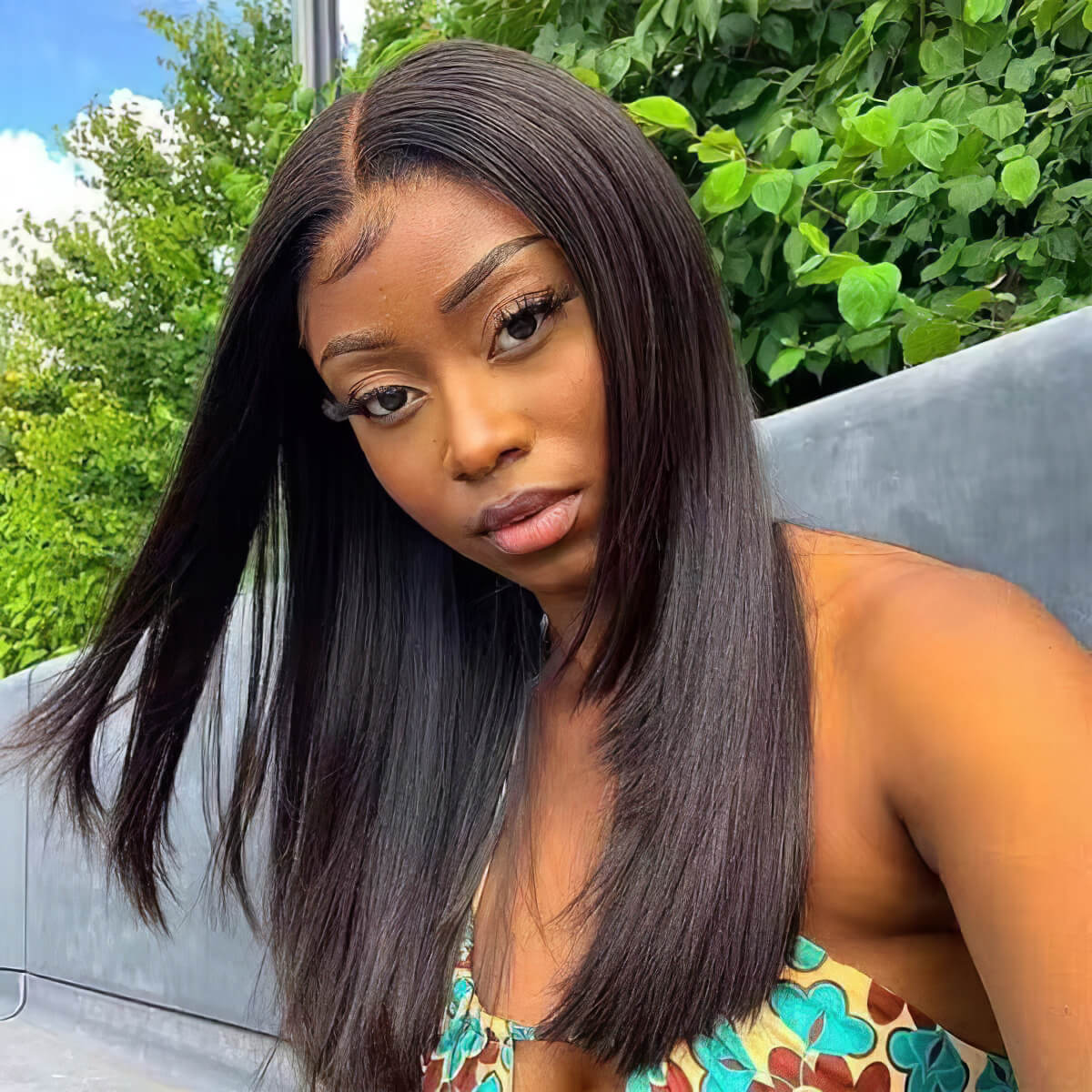 Straight-wig-with-layer-2-1.jpg