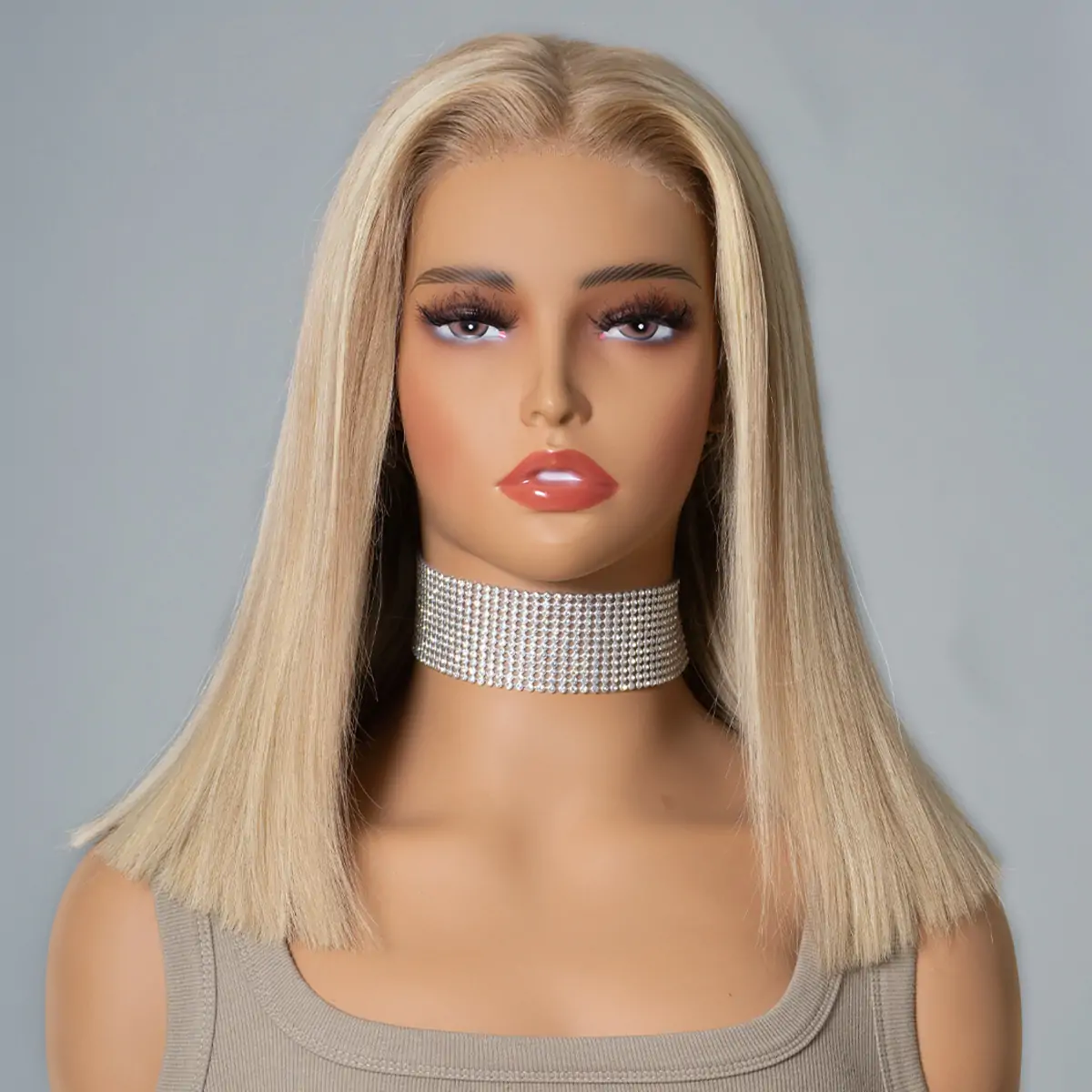 blonde-highlight-straight-bob-wig-3.webp