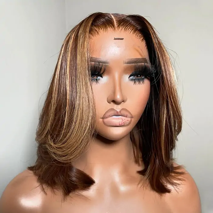 honey-blonde-highlight-layered-straight-bob-wig-2.webp