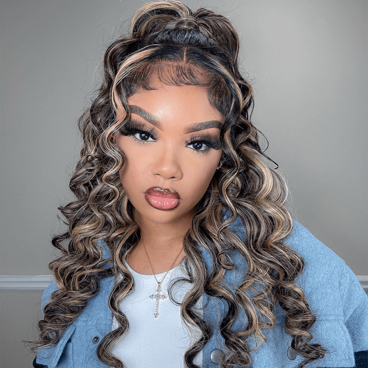 honey-blonde-highlight-loose-deep-wave-wig-2.png