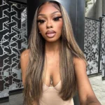 honey-blonde-highlight-wig-glueless-3.webp