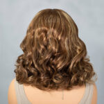 honey-blonde-short-body-glueless-wig-2.jpg