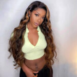 ombre-highlight-body-wave-wig-2.webp