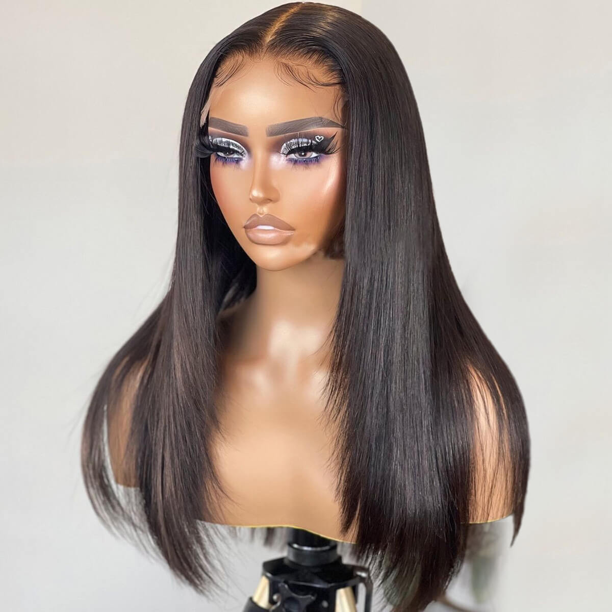 straight-wig-with-layer.jpg