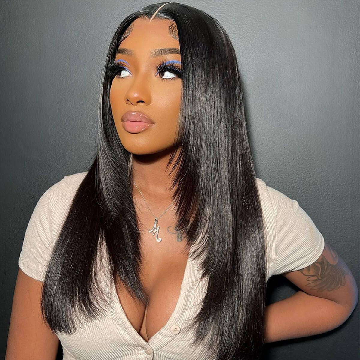 straight-wig-with-layers-1-1.jpg