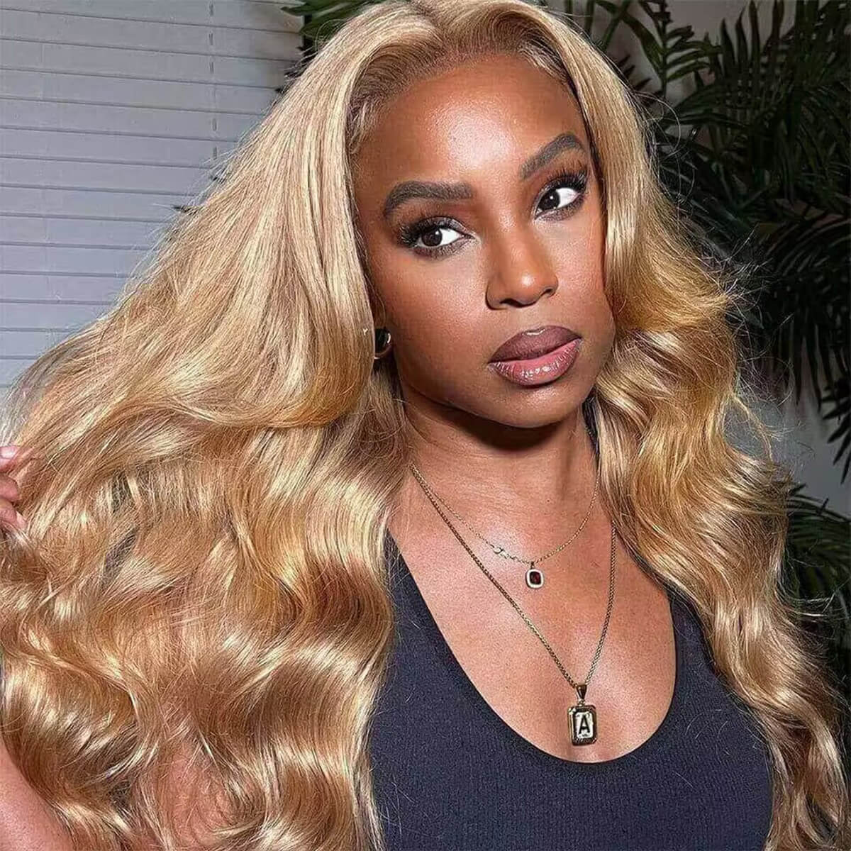 upgrade-6x5-pre-cut-lace-wig-honey-blonde-1.jpg